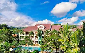 Tahiti Resort